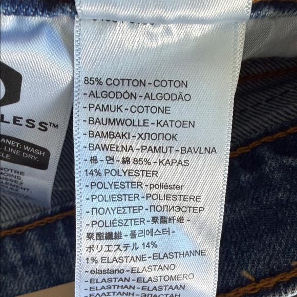 NWT Levi's Women's Wedgie Straight Size 9 Medium Wash - Picture 9 of 12